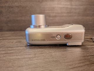 Cámara Digital Olympus D-545 Zoom 4MP