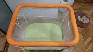 Parque infantil en buen estado