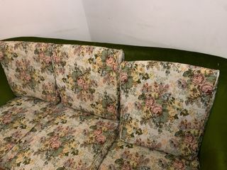 Sofá de 3 plazas con estampado floral