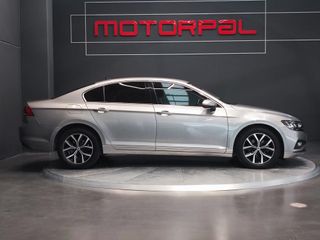 Volkswagen Passat Executive 1.6 TDI 88kW (120CV) DSG