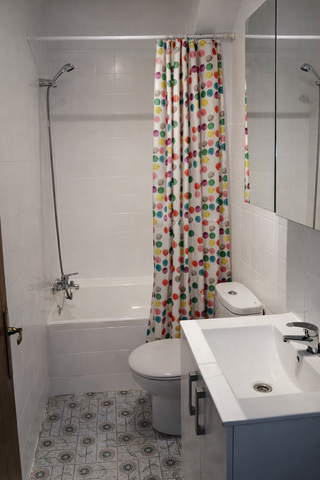 Piso C/ Monasterio de la Oliva