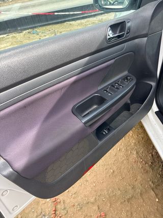 Despiece Volkswagen Golf V