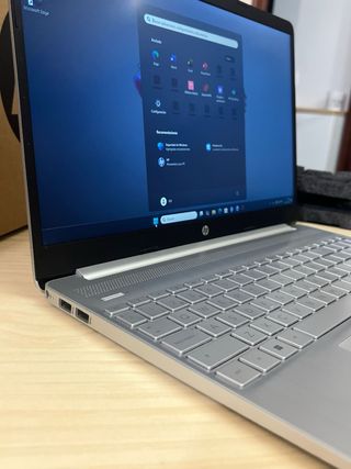 Portátil HP Plata y Negro