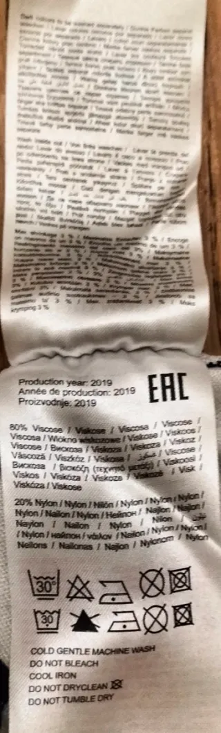 Jersey Vero Moda rayas beige, negro y blanco