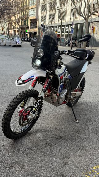 AJP PR7 moto Trail ligera