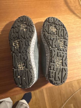 Flabelus niña gris talla 25  Como si fuera una 24