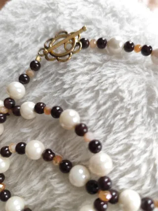 Collana con cammeo corniola e perle