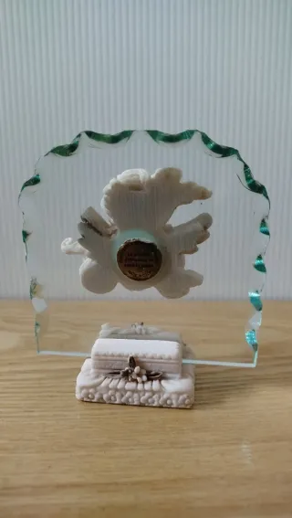 Angelo suonatore su base in vetro