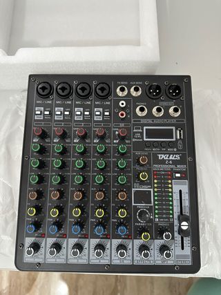 Mesa de Mezclas TKL BLS Z-6 Profesional