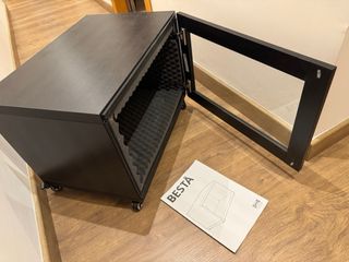 Mueble IKEA BESTÅ Insonorizado Discos/NAS