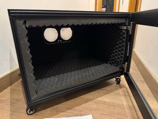 Mueble IKEA BESTÅ Insonorizado Discos/NAS