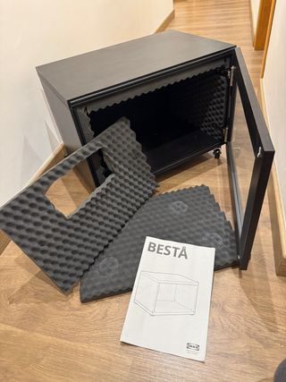 Mueble IKEA BESTÅ Insonorizado Discos/NAS