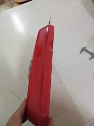 Depósito de combustible kart rojo