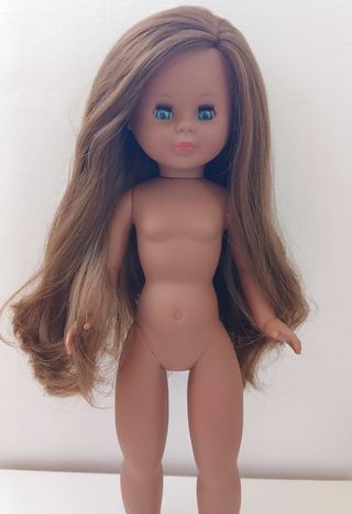 Muñeca Kika pelo largo