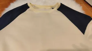 Sudadera beige y marrón