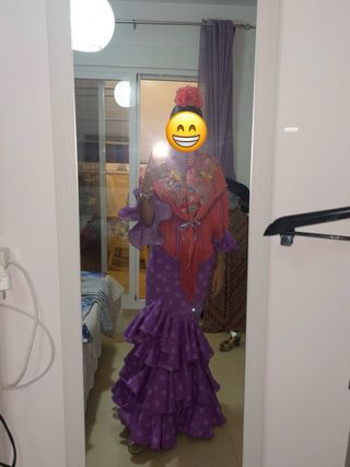 Traje de Gitana rosa y morado USADO SOLO UNA VEZ.