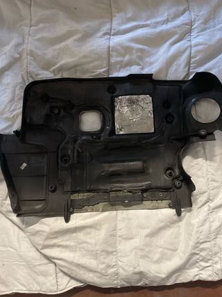 Copertura protezione motore BMW 320d parte dietro