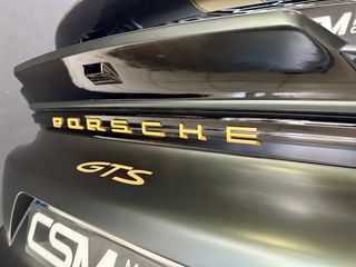 Porsche 718 CAYMAN GTS 450cv