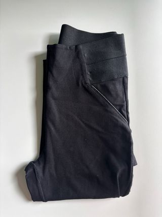 Mallas negras con detalle