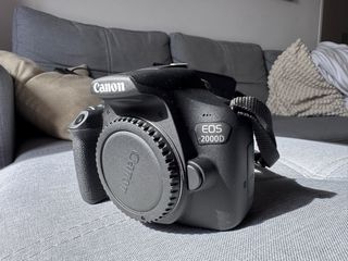 Canon EOS 2000D Cámara Digital