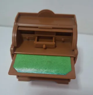 Escritorio Sylvanian Families