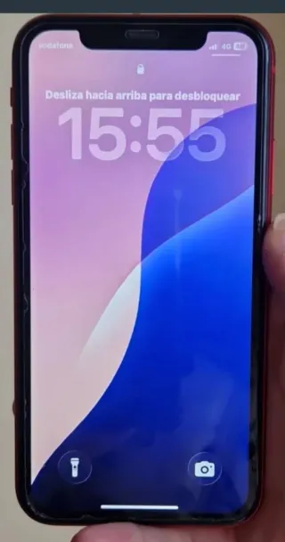 iPhone 11 128GB Rojo Como Nuevo