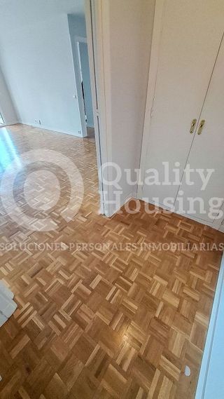 Piso en alquiler en Nueva España en Madrid