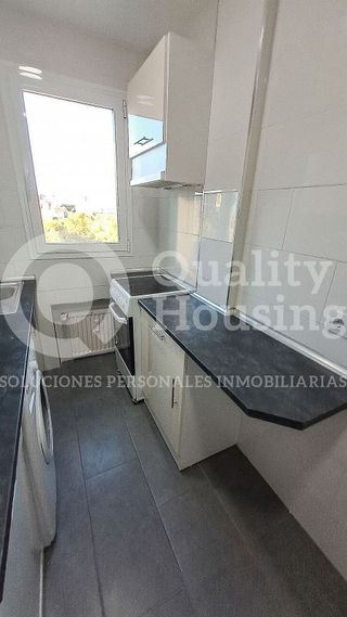 Piso en alquiler en Nueva España en Madrid