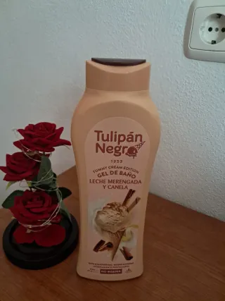 Gel de Baño Tulipán Negro Unicorn Marshmallow