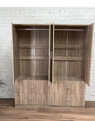 LIQUIDO!! . Armario 4 puertas con espejo