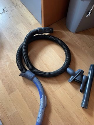 Aspiradora Ufesa Cyclotron 2000W