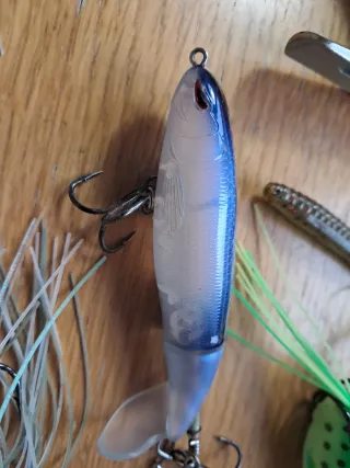 Lote señuelos pesca spinning