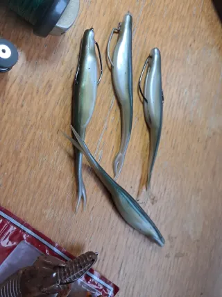 Lote señuelos pesca spinning