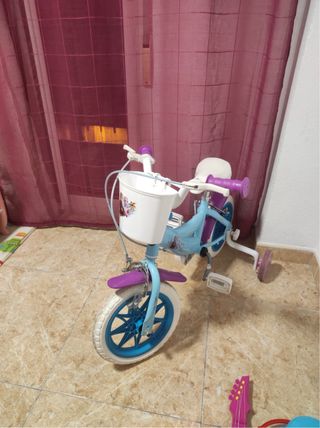 Bicicleta infantil Frozen con ruedines