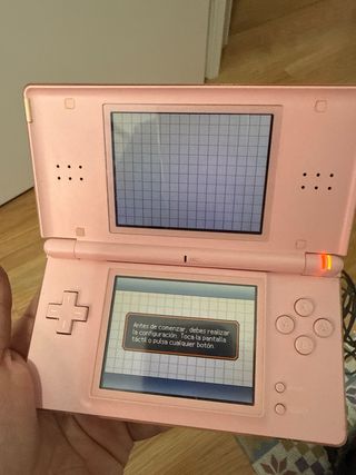 Pack Nintendo DS Rosa + 4 Juegos