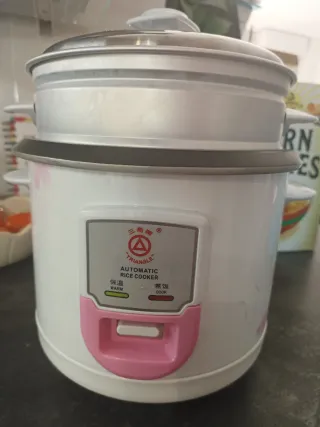 Arrocera asiática con flores