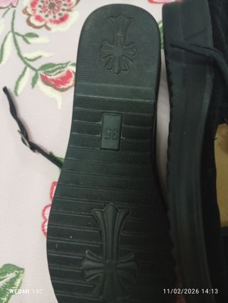 Zapatos de terciopelo negros