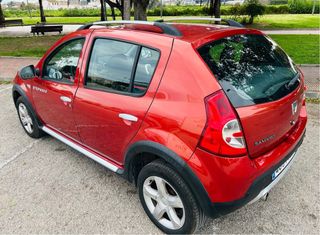 Sandero Stepway 2013