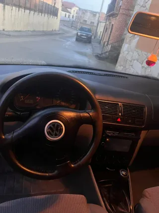 Volkswagen Golf 1999