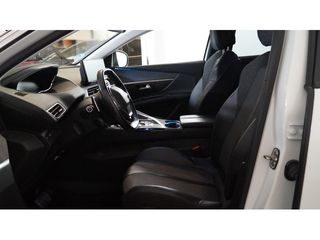 Peugeot 5008 PureTech 130 S&S Allure Pack EAT8 96 kW (130 CV)