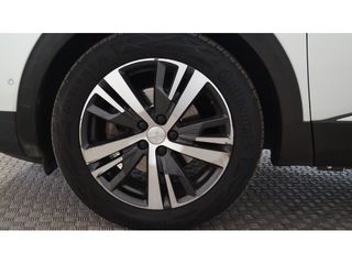 Peugeot 5008 PureTech 130 S&S Allure Pack EAT8 96 kW (130 CV)