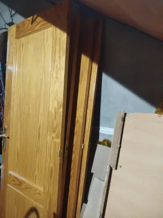 Puerta interior madera