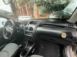 Peugeot 206 2004