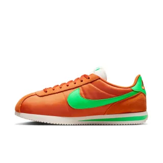 Zapatilla Deportiva Nike Cortez Textil Naranja.