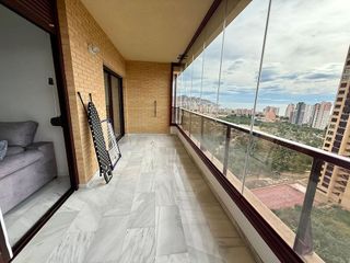 Piso en alquiler en Pueblo Poniente en Benidorm