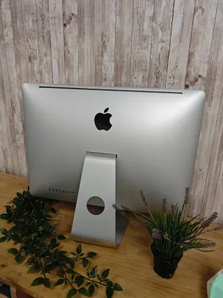 iMac 21,5 SONOMA Apple