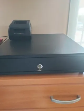 Cajón caja registradora + impresora tickets