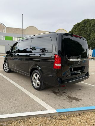 Mercedes-Benz Clase V220 2015