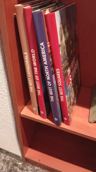 Enciclopedias como nuevas se vende todo el lote