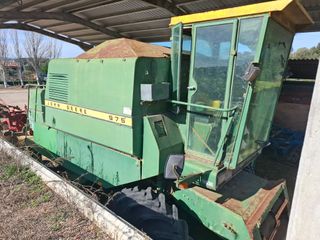 Cosechadora John Deere 975